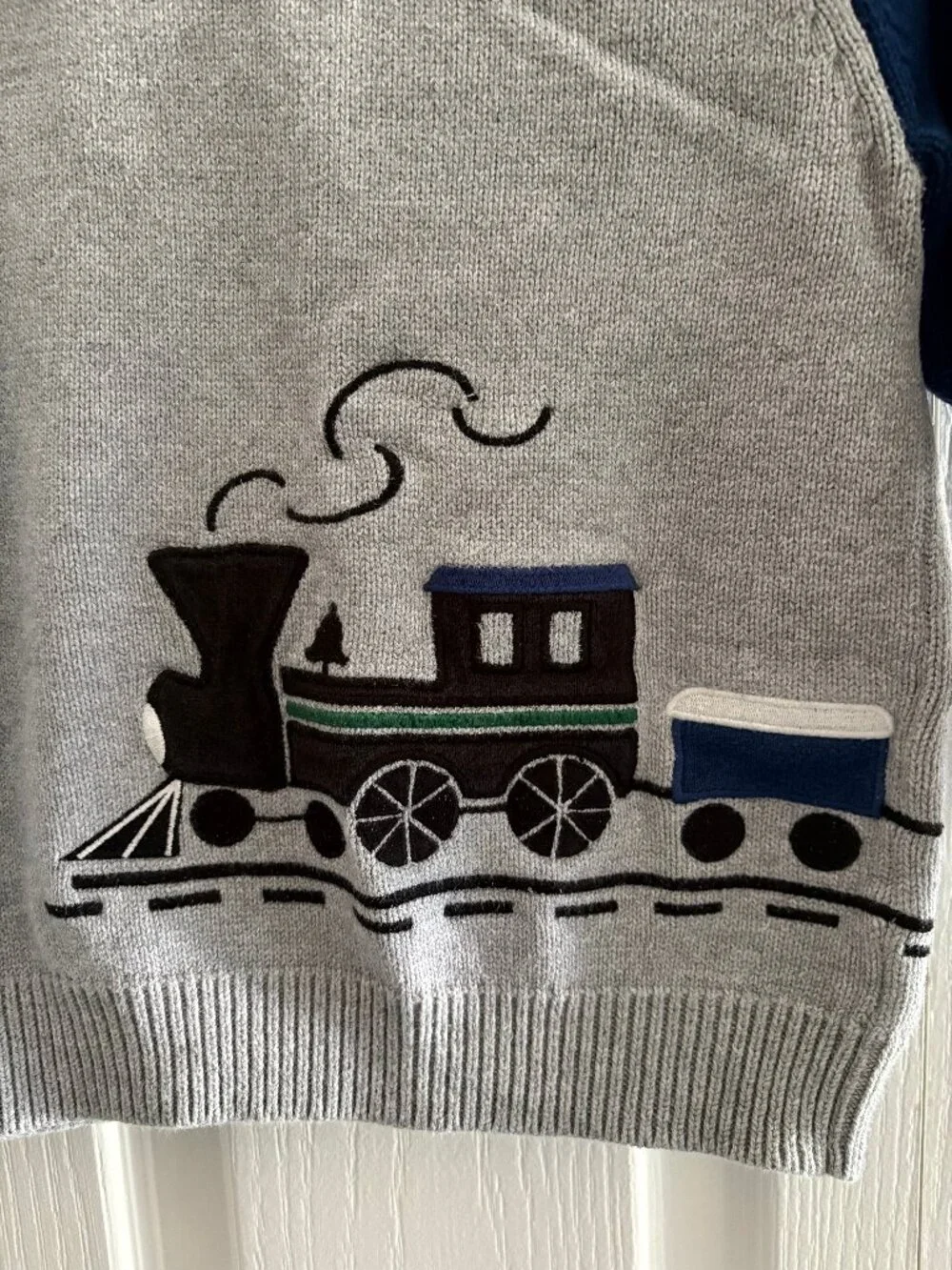 Gymboree 100% cotton train sweater, size 5T